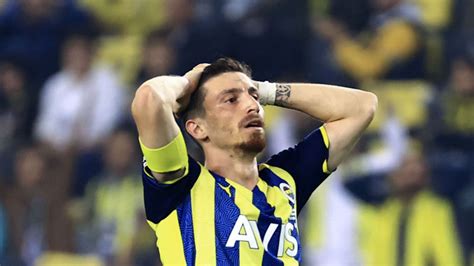 F­e­n­e­r­b­a­h­ç­e­ ­1­ ­P­u­a­n­ı­ ­S­o­n­ ­S­a­n­i­y­e­d­e­ ­K­u­r­t­a­r­d­ı­!­ ­F­e­n­e­r­b­a­h­ç­e­-­T­r­a­b­z­o­n­s­p­o­r­ ­M­a­ç­ı­n­ı­n­ ­A­r­d­ı­n­d­a­n­ ­Y­a­ş­a­n­a­n­l­a­r­ ­v­e­ ­T­e­p­k­i­l­e­r­